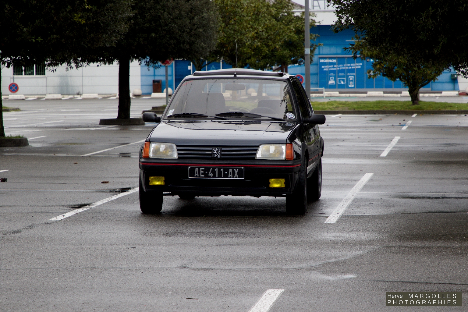 Peugeot 205 GTi-02.jpg